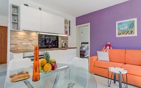 Apartment Marina